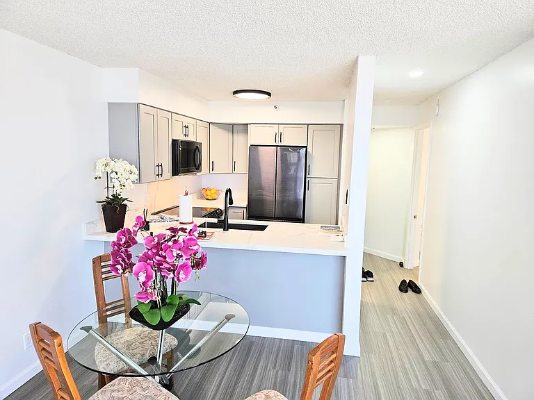 930 Kaheka St #3103 — Photo 4