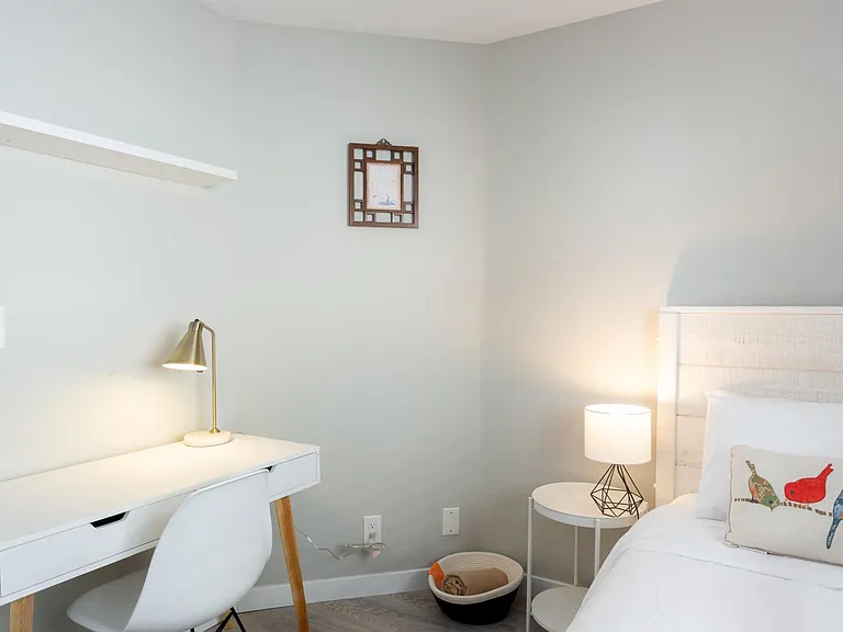 451 S Oakland Ave #10 — Photo 12