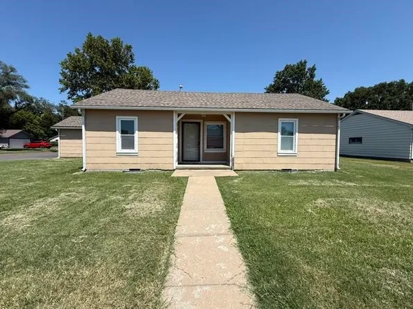 524 N Main St, Cheney, KS 67025