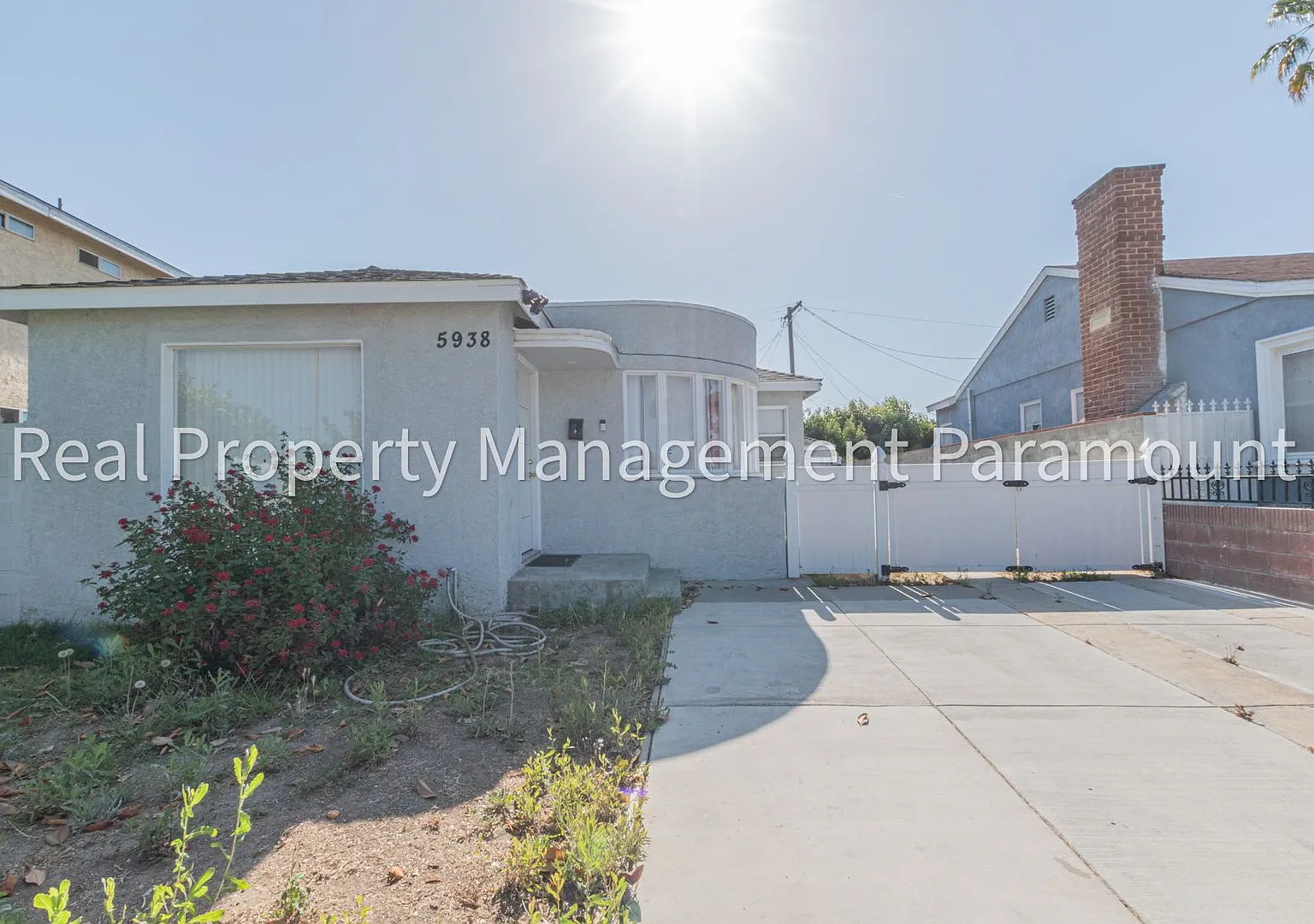 Charming 2-Bedroom Home in Los Angeles — Photo 1