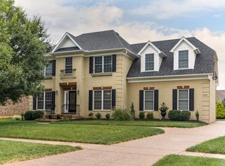 5113 Rock Bluff Dr, Louisville, KY 40241