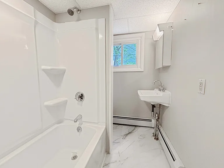 40 Aroostook Ave #1 — Photo 3