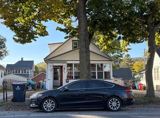 1005 W Broadway St, Winona, MN 55987