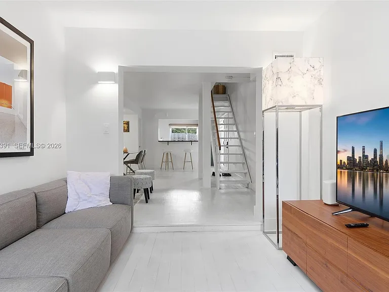 8823 NE 4th Avenue Rd #8823 — Photo 5