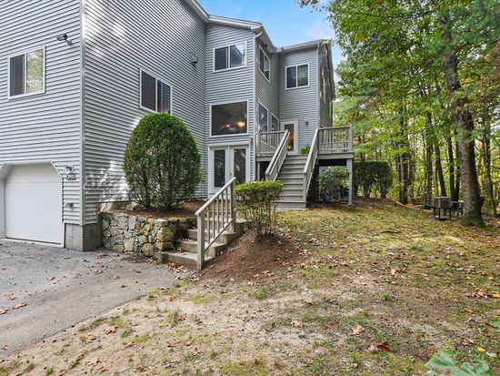 2902 Maple Brook Rd #2902, Bellingham, MA 02019
