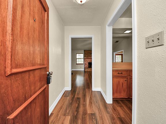 3rd image of 8407 Kirchner Rd