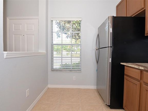 5th image of 10974 Savannah Wood Dr #154