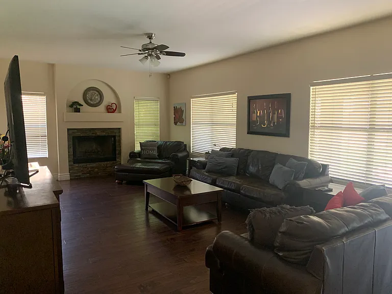 548 W Mendoza Ave — Photo 7