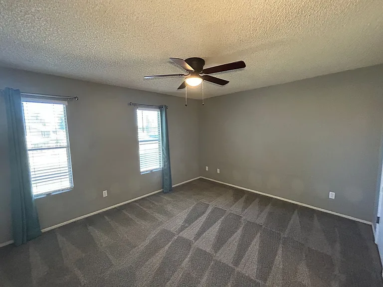 4501 W Continental Dr — Photo 12
