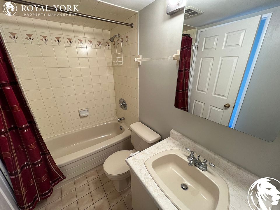 1st image of 265 Westcourt Pl