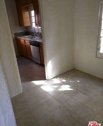 4th image of 4058 Lafayette Pl #A