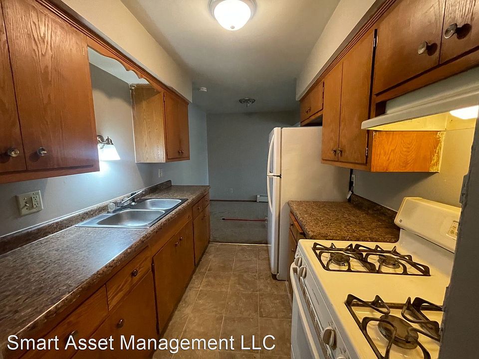 2nd image of 4947 N 84th St #6