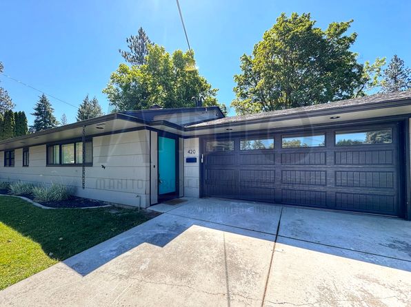 420 E 22nd Ave