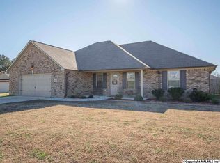 19448 Grassy Meadow Ln, Athens, AL 35613