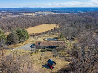 35 Fox Hill Rd, Califon, NJ 07830