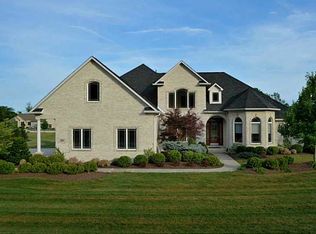 1965 Knightsbridge Rd, Danville, IN 46122