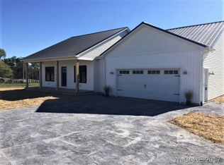 5370 Lopez Dr, Lima, OH 45807