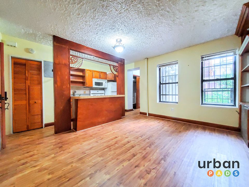 1st image of 250 Vernon Ave APT 3