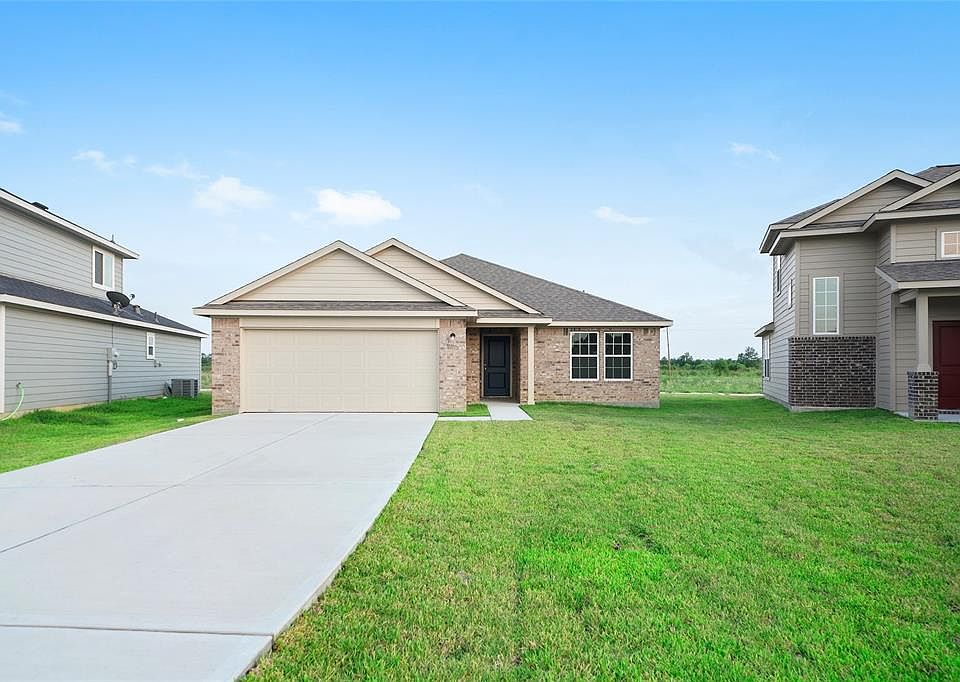 1st image of 742 Road 5109