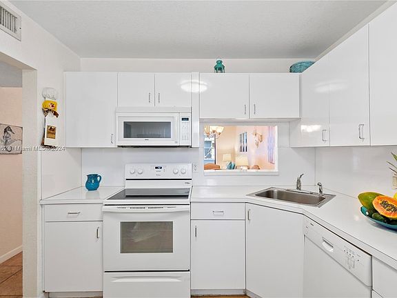5th image of 3120 Holiday Springs Blvd APT 305