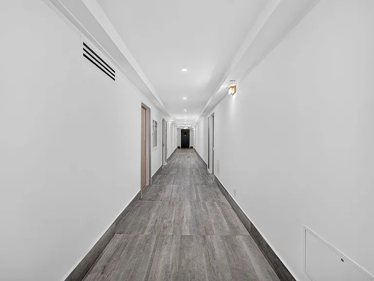 209 N Fort Lauderdale Beach Blvd #8A — Photo 51