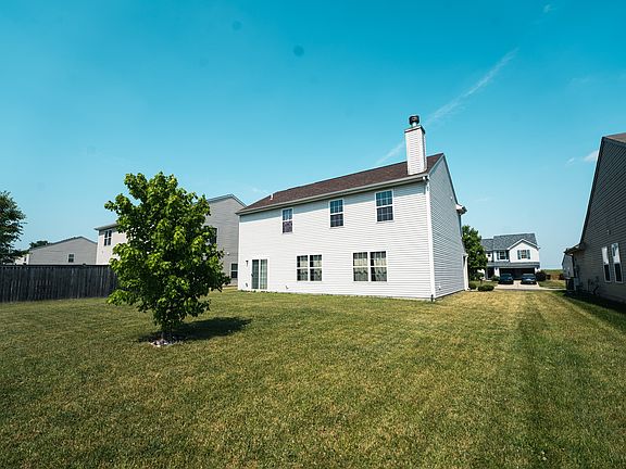 2nd image of 5014 Greenside Dr