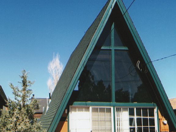 2nd image of 965 Pinon Ln