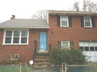 100 Seneca St, Lester, PA 19029