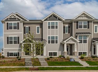 2111 Yellowstone Blvd #2111, Mundelein, IL