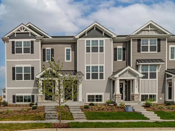 2111 Yellowstone Blvd #2111, Mundelein, IL 60060