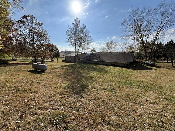 4th image of 6635 Stith Valley Rd
