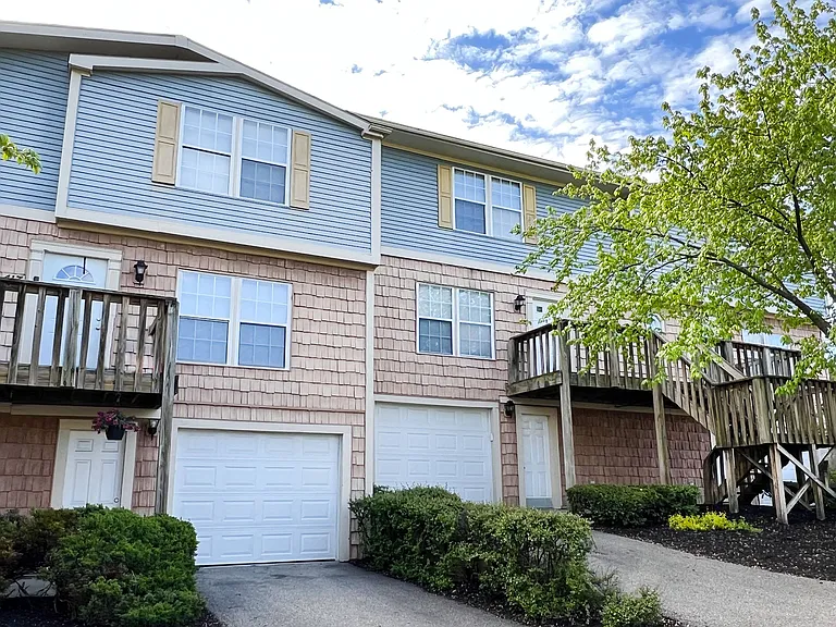 Woodhills Apartments — Photo 12