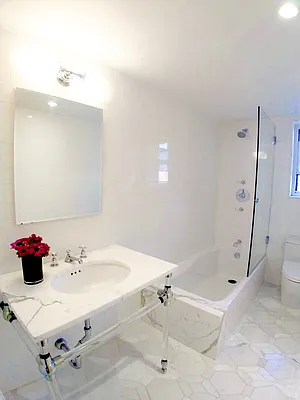 Rented by Helesa Lahey, LREB | media 16