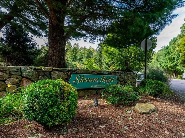 160 Allegra Ln, North Kingstown, RI 02852