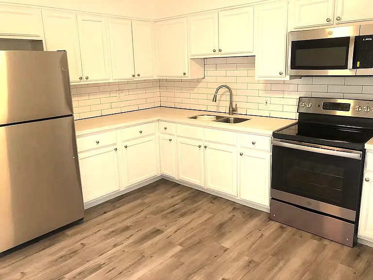 1812 N 26th Pl #1 — Photo 10
