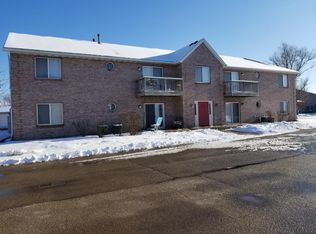 5698 Andrews Dr #3, Roscoe, IL 61073