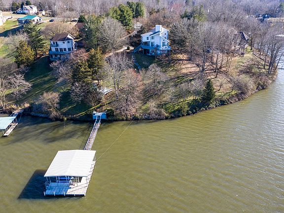 5th image of 120 Crestfield Cir