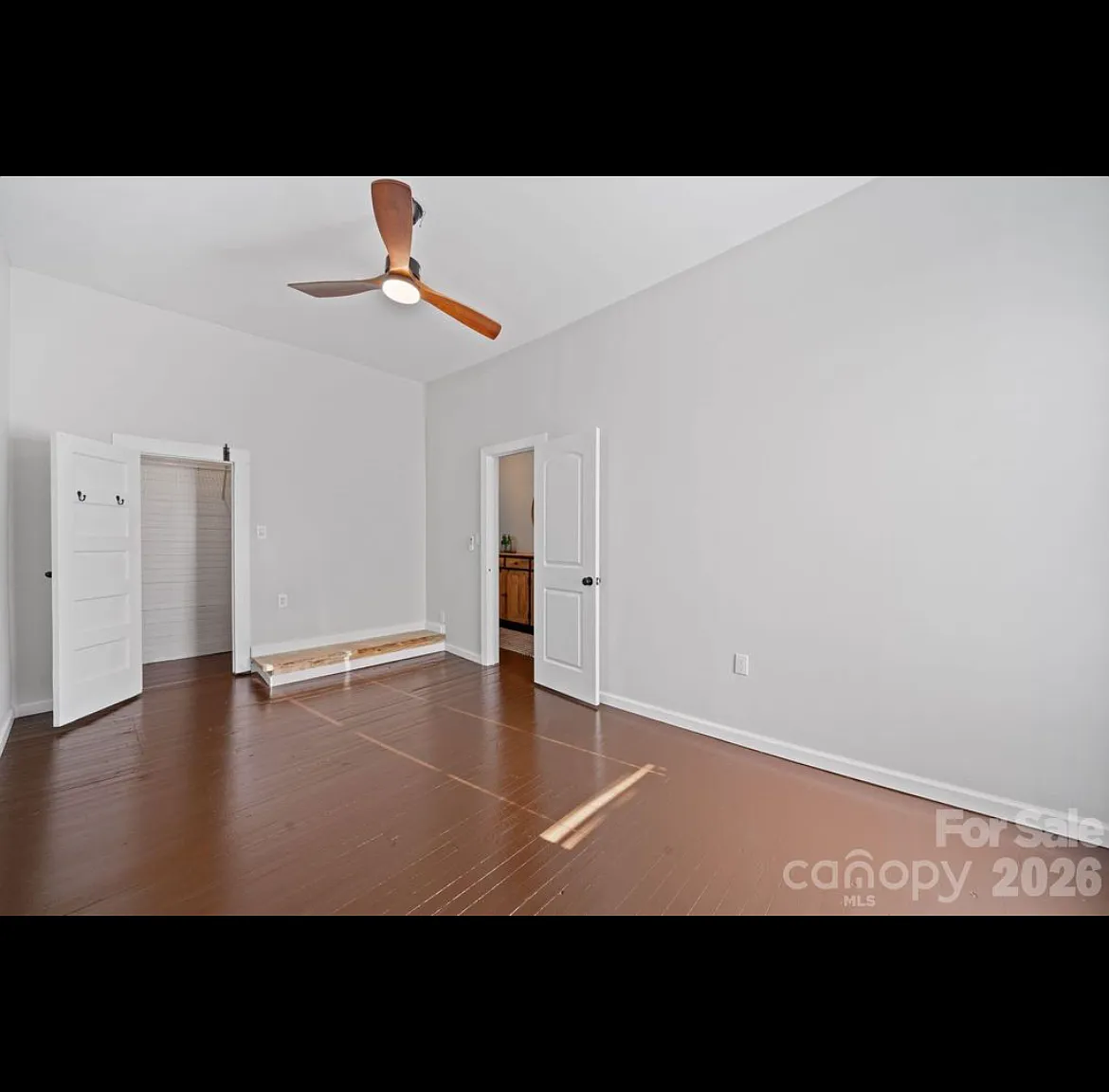 2 bed, 1086 sqft, $1,450 — Photo 1