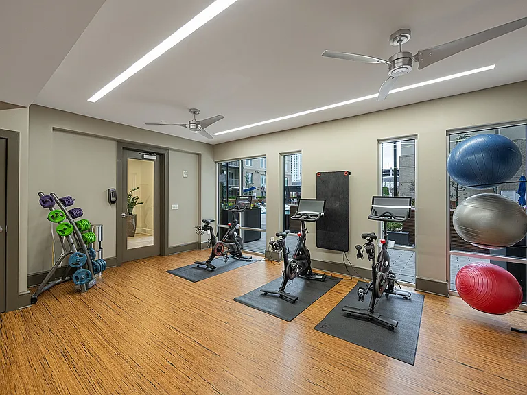 Venue Brookwood Apartments — Photo 34