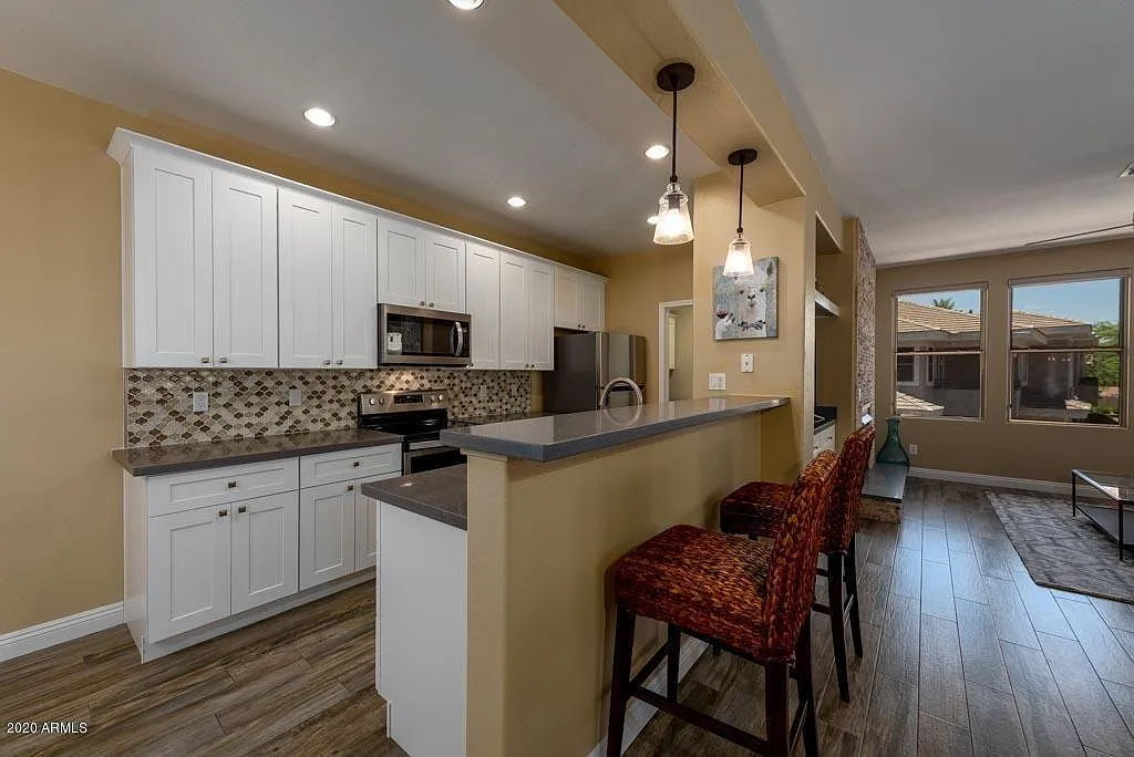 2 bed, 1243 sqft, $5,500 — Photo 3