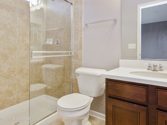 5th image of 9850 Cummings St #18-02