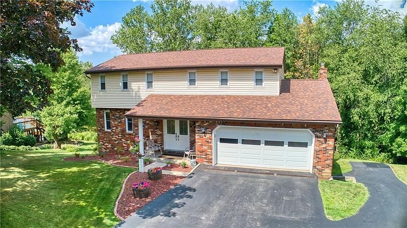 1st image of 4043 Briarwood Dr