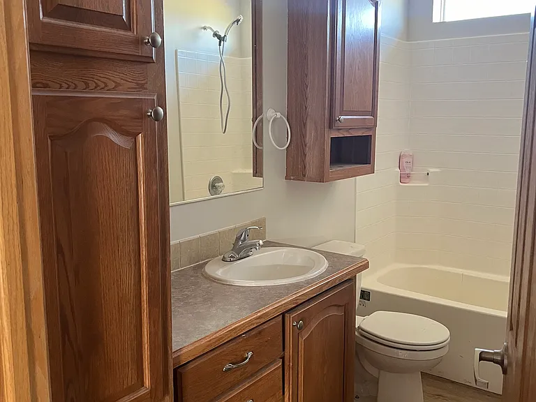 98 Meadowlark Ln — Photo 6