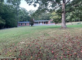 121 Rayhill Rd, Fairdale, KY 40118