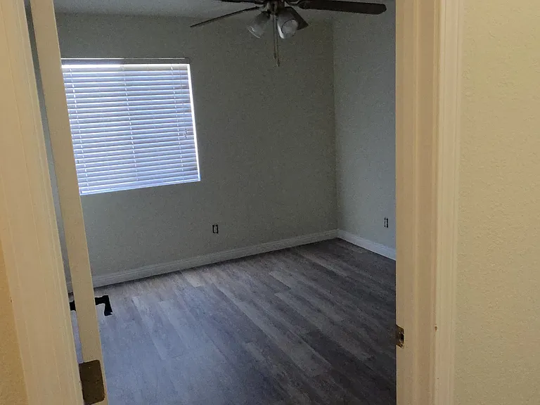 1387 Nicole Ave — Photo 19