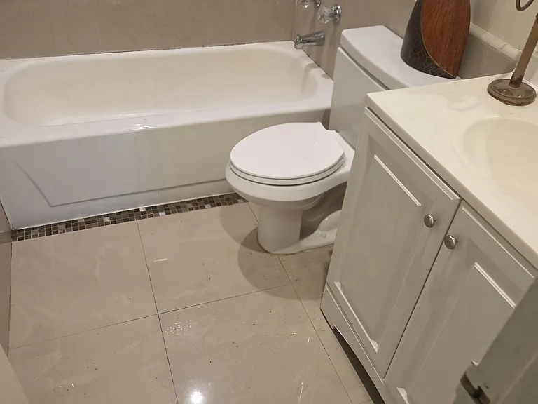 1703 Windsong Ln — Photo 5