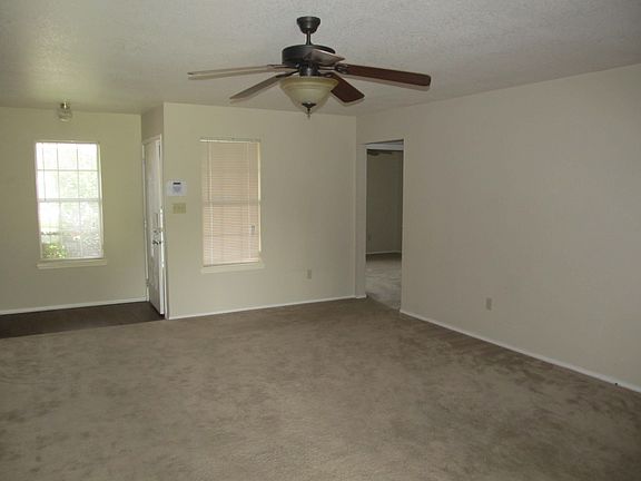 2nd image of 4406 Lonesome Dove Dr