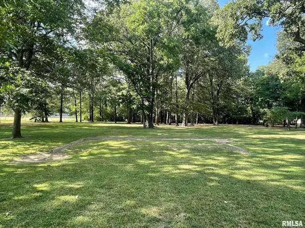 1501 Catherine St, Metropolis, IL 62960