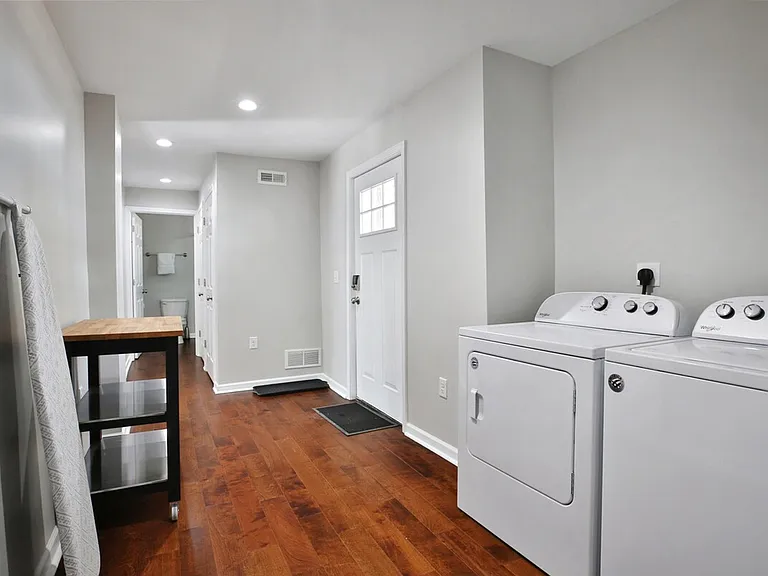 Laundry Room Cabinet