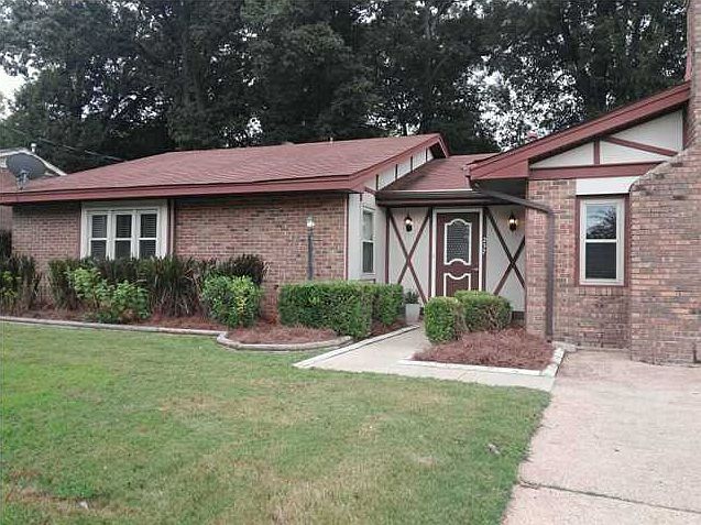 1st image of 237 Bowling Green Dr